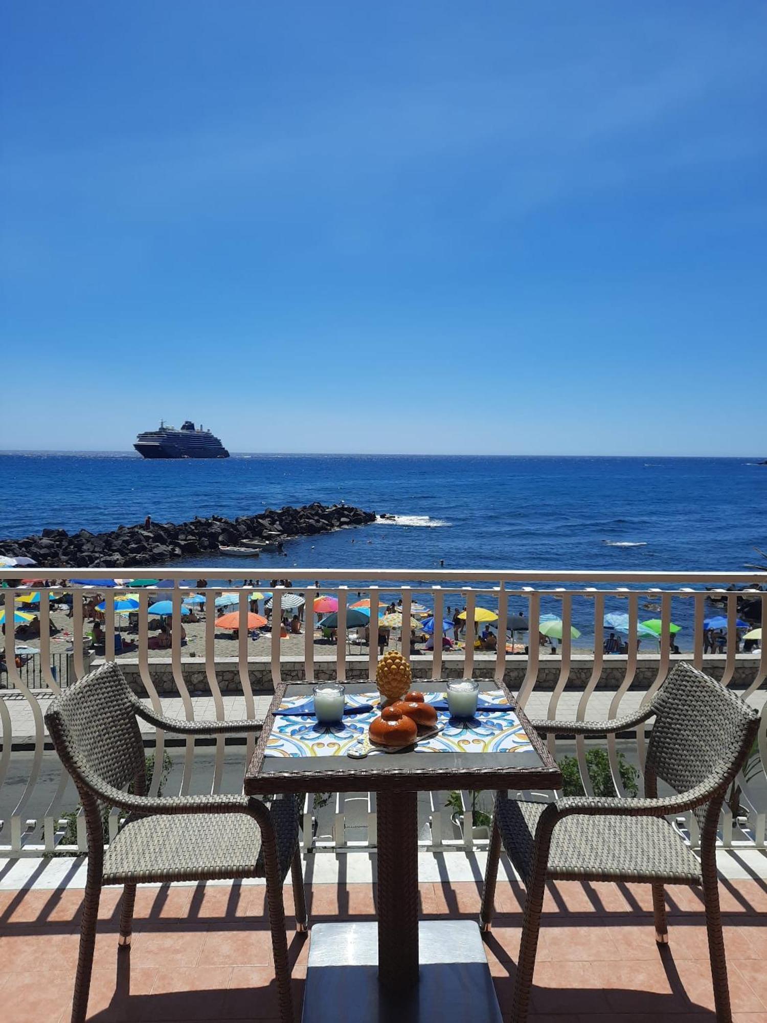 Apartmán Arcadia Golden Bay Giardini Naxos Exteriér fotografie