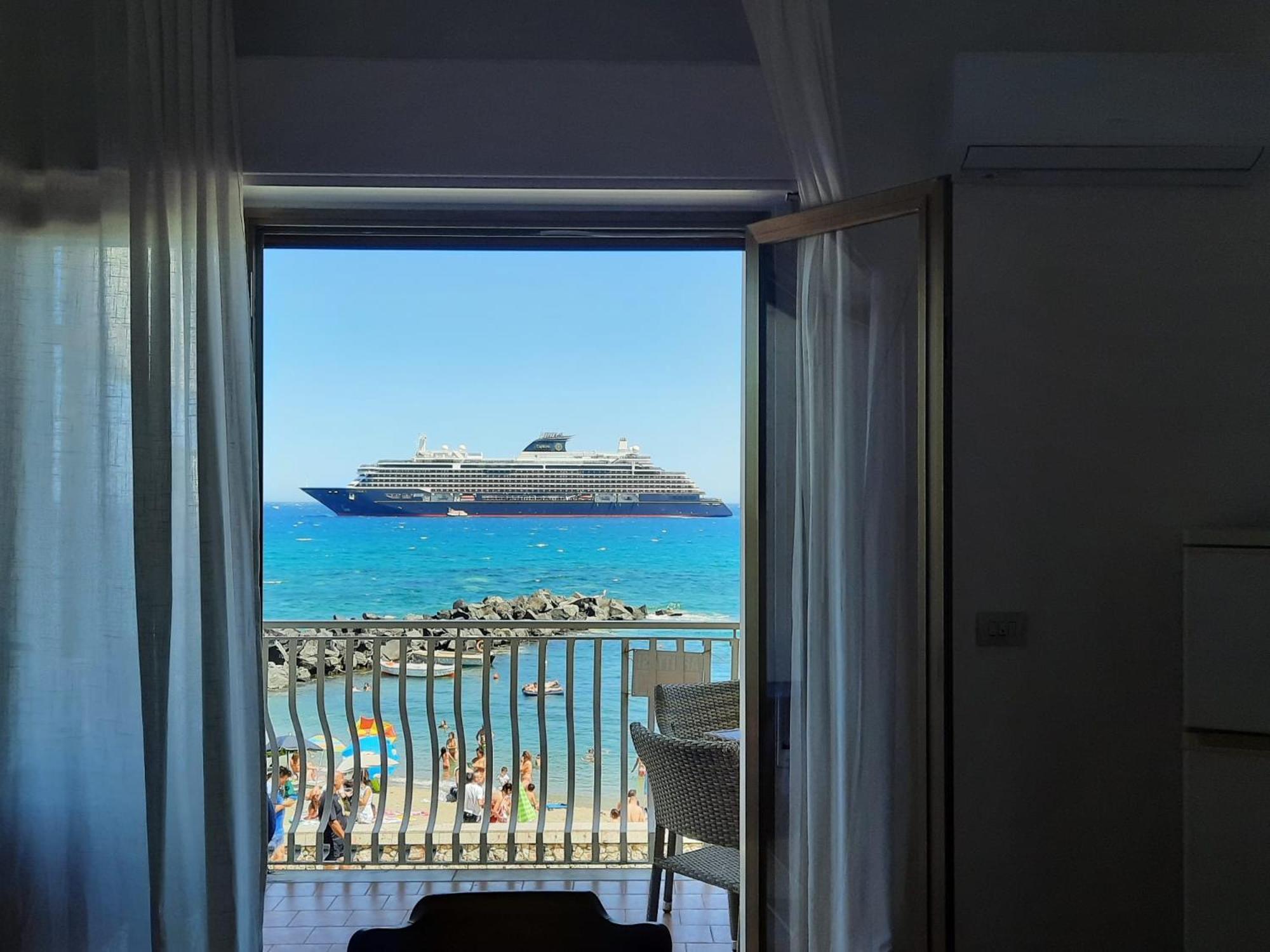 Apartmán Arcadia Golden Bay Giardini Naxos Exteriér fotografie